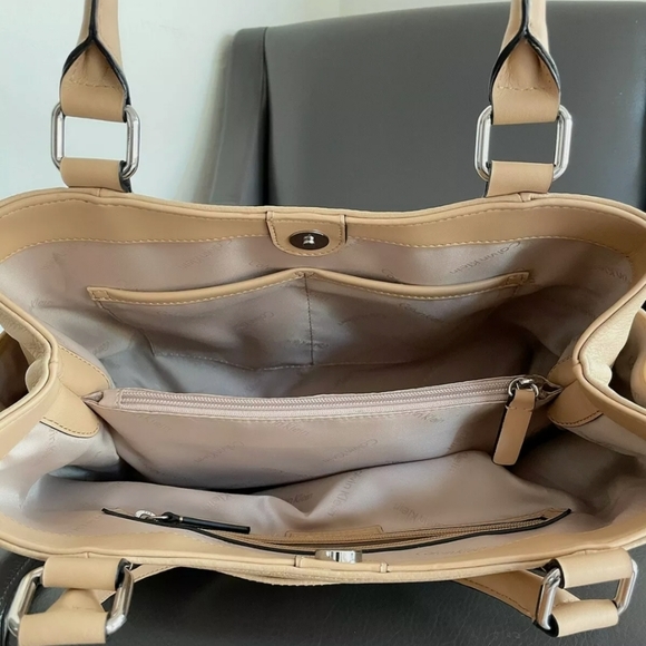 Calvin Klein Calf Leather Medium Tote NWOT - Picture 10 of 10